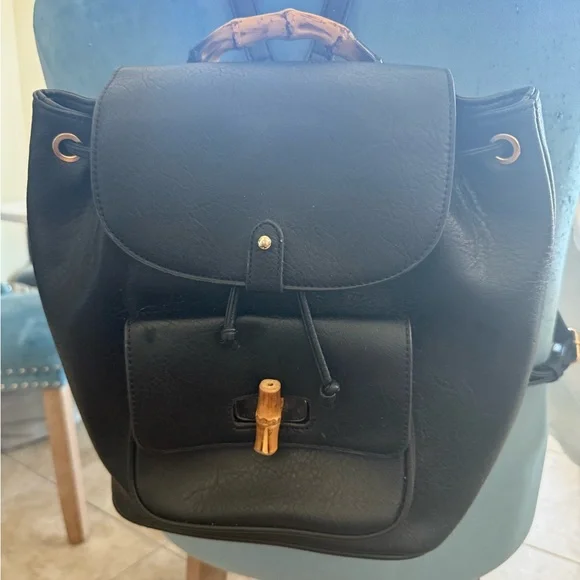 Black Leather Backpack with Bamboo Handle - Picture 5 of 5